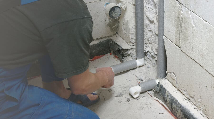 Expert burst pipe repair services in Carthage, SD